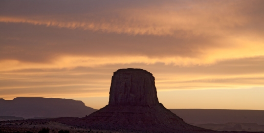 Sunrise in Monument Valley