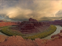 Bend in the Green River - Canyonlands