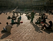 Students in Piazza del Campo, Siena